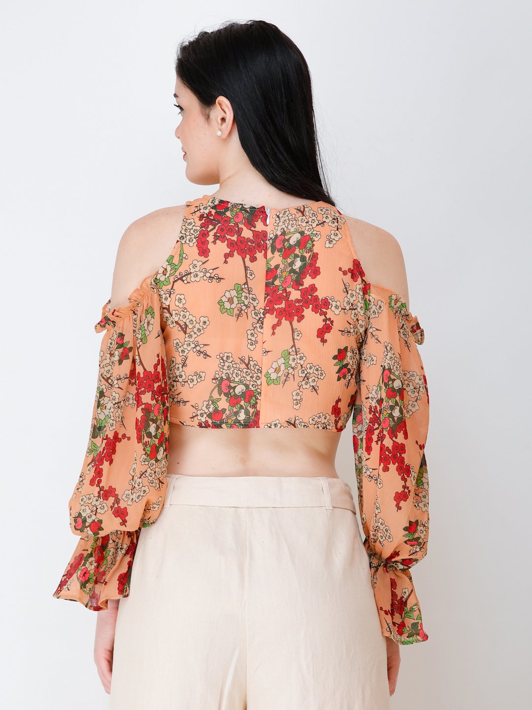 SCORPIUS printed floral styled front crop top